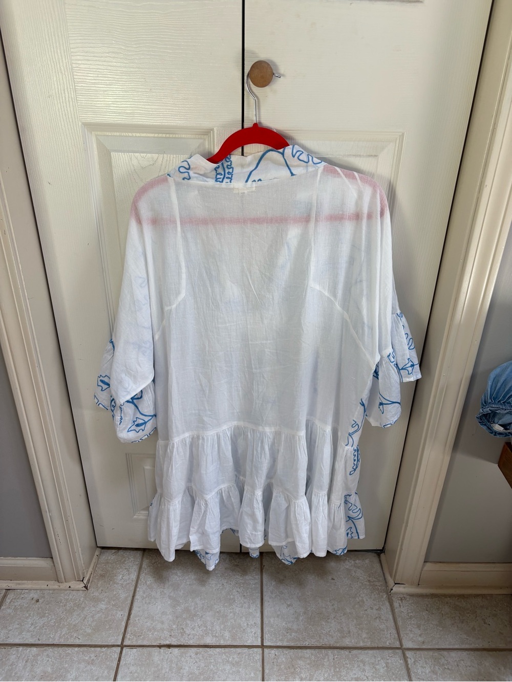 POL White Dress with Blue Floral Beaded Embroidery - Picture 3 of 4